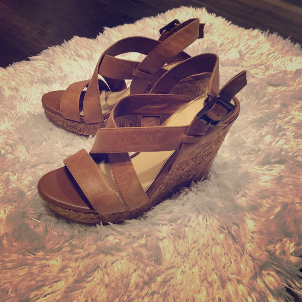 Jessica Simpson wedges size 7.5